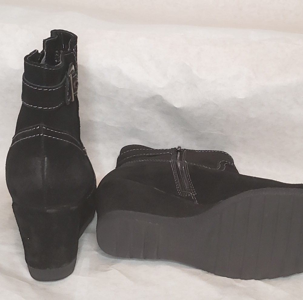 Gabriela Rochas - Picture 3 of 3